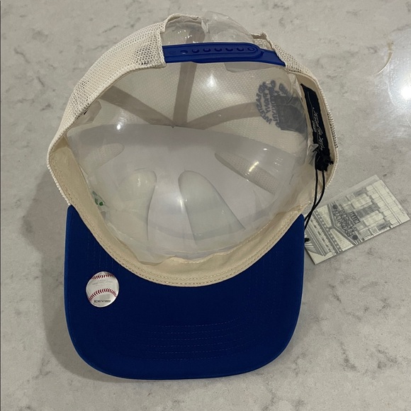 BNWT Kith x 47 Brand Brooklyn Dodgers NY to the world trucker hat never worn - Picture 10 of 10